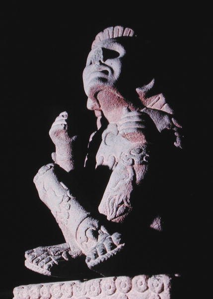 Xochipilli（另见217529），后古典时期后期（1300-1521）（石头）。 作者 阿兹台克人阿兹台克人