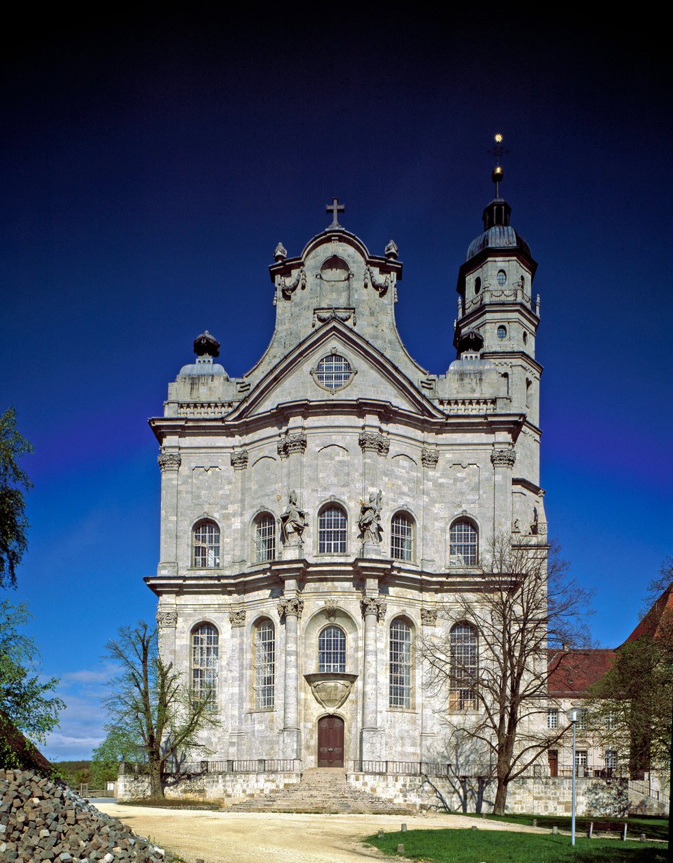 建筑师 Johann Balthasar Neumann (1687-1753) Neresheim，德国的修道院正面景观 作者 Balthasar Neumann