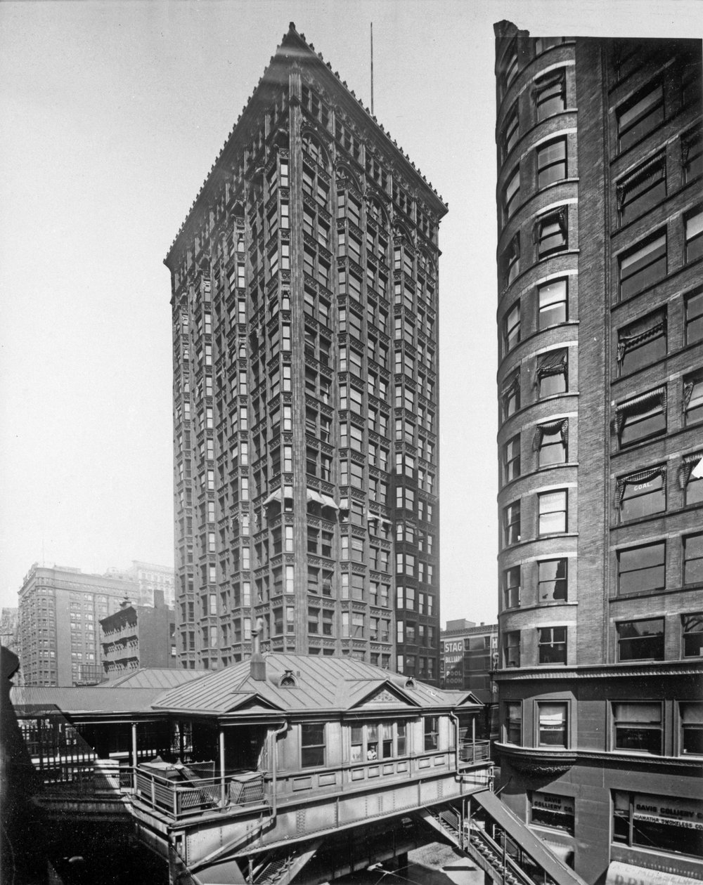 费舍尔大厦，美国伊利诺伊州芝加哥，约1896年（黑白照片）。 作者 巴恩斯和克罗斯比