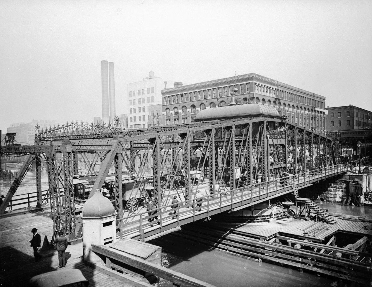 美国伊利诺伊州芝加哥麦迪逊街大桥，约1905年（黑白照片）。 作者 巴恩斯和克罗斯比