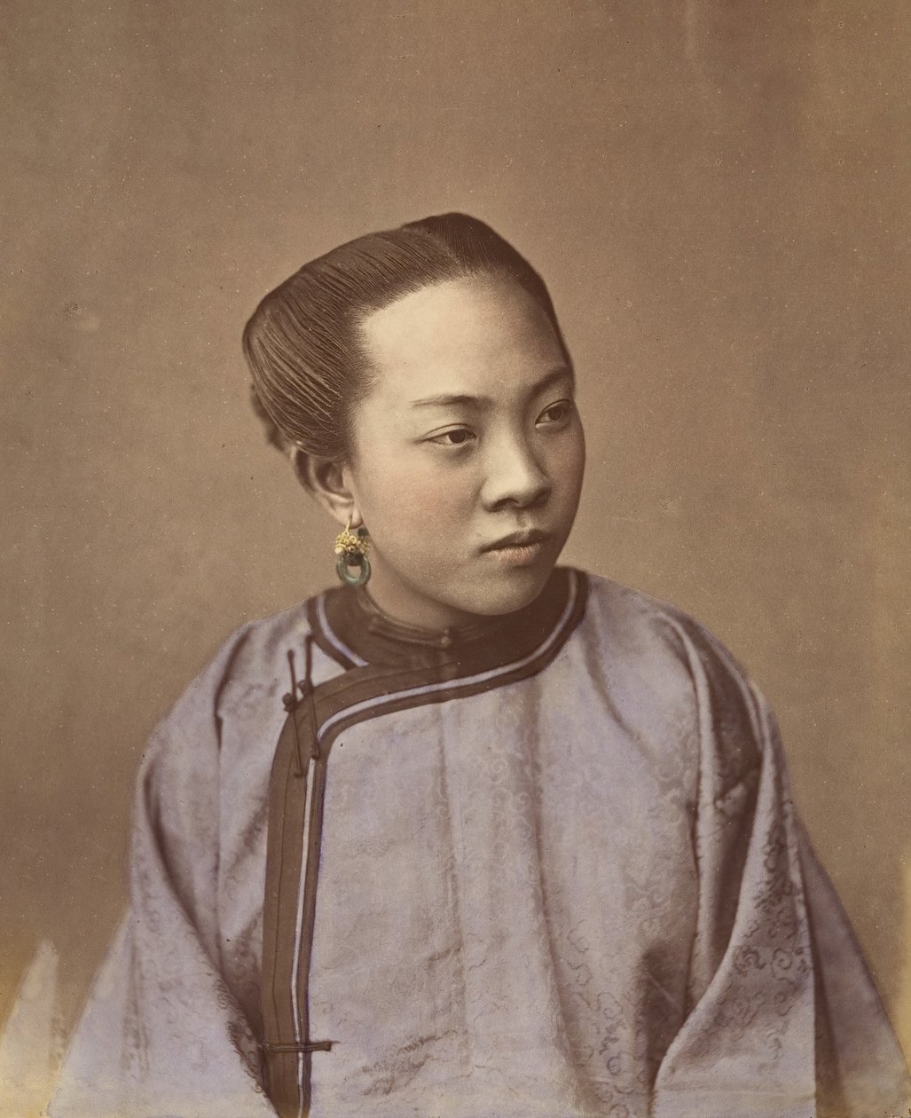 来自上海的女孩，19世纪70年代。 作者 雷蒙德·冯·斯蒂夫男爵