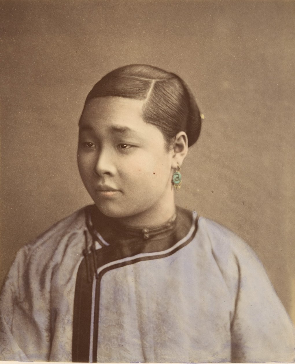 来自上海的女孩，19世纪70年代。 作者 雷蒙德·冯·斯蒂夫男爵