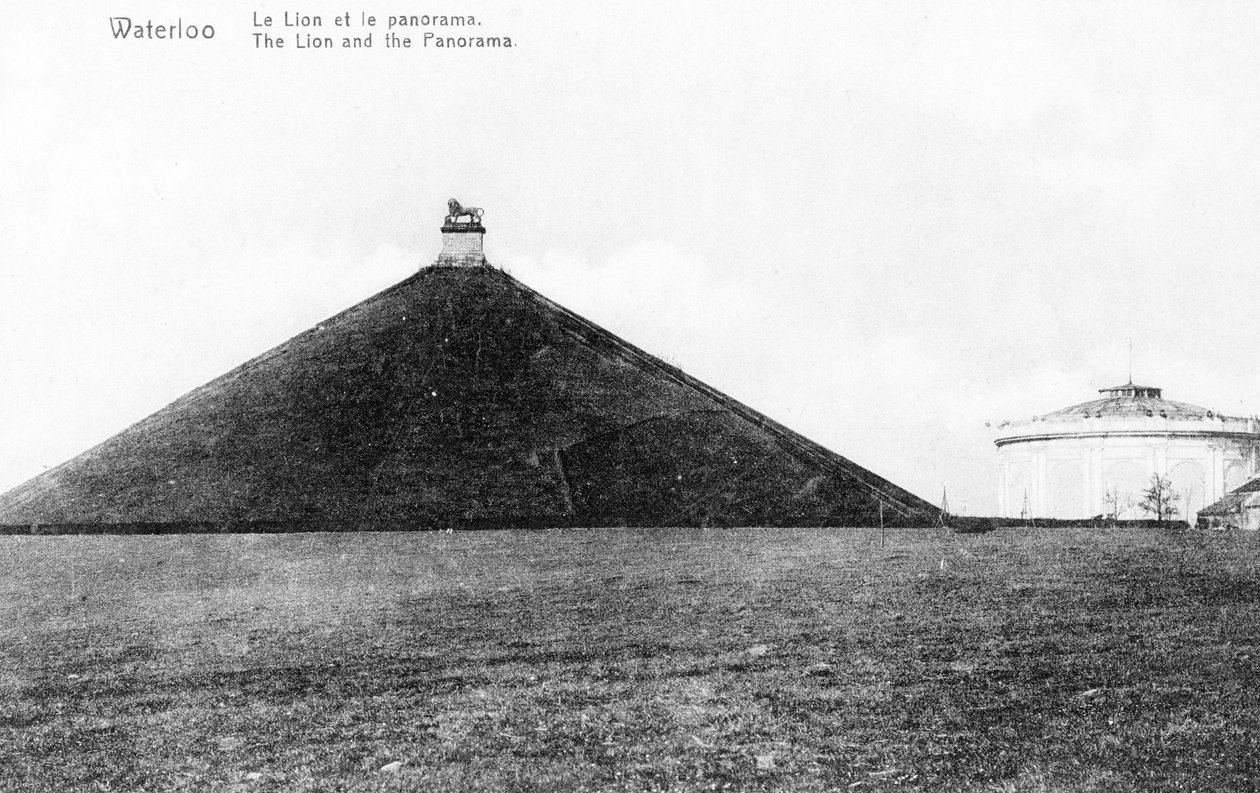 The Butte du Lion（Lions Mound）和滑铁卢全景，纪念明信片，c.1912（photolitho） 作者 比利时摄影师