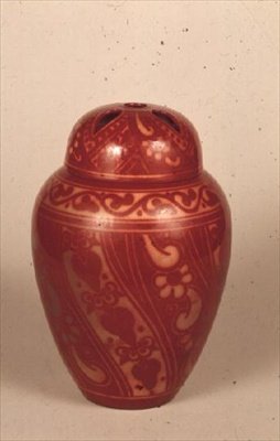 铜pourri和覆盖铜光泽，c.1905-15（陶瓷） 作者 伯纳德·摩尔