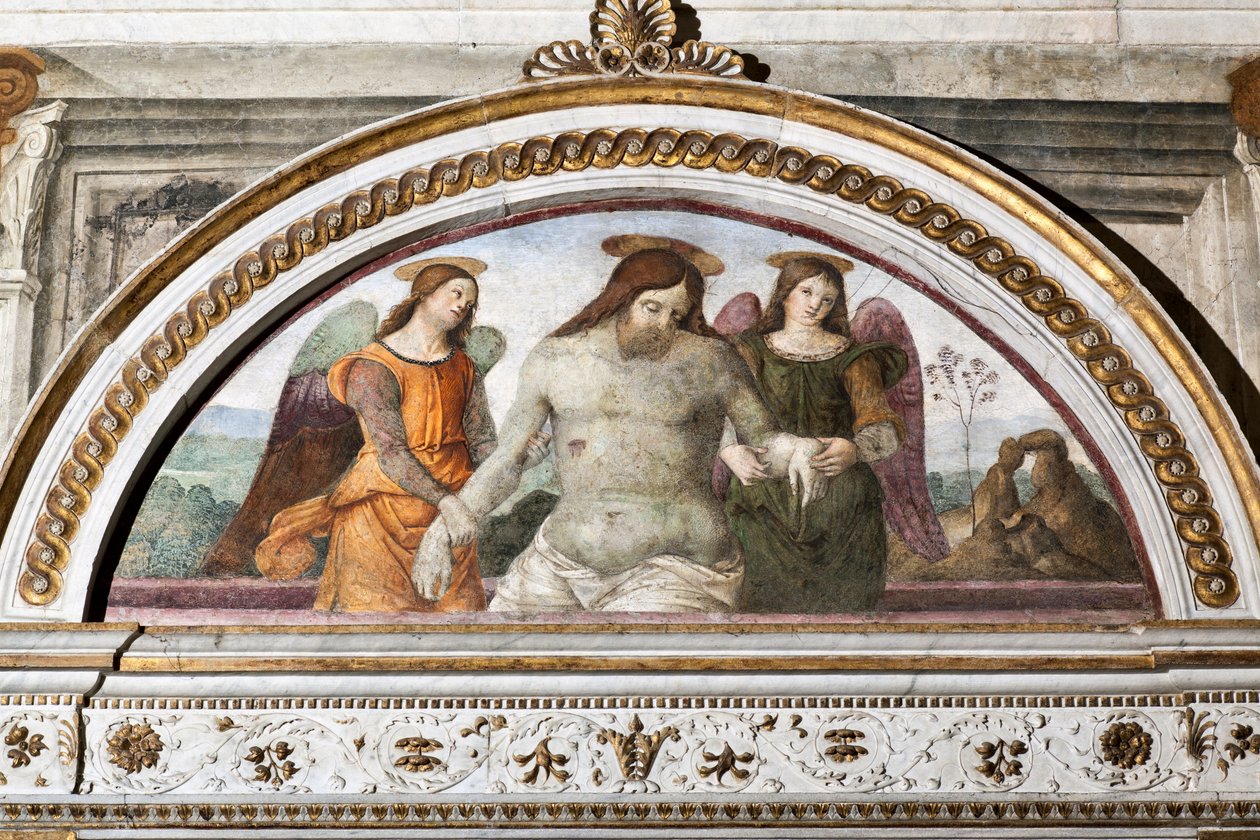 死去的基督被两个天使支撑着--壁画，Pinturicchio (Bernardino di Betto) (1454-1513) 1484-1492 罗马，Basilica di Santa Maria del Popolo (Santa Maria del Popolo教堂), Chapel Basso della Rovere 意大利 作者 贝纳迪诺·贝托·平图里基奥