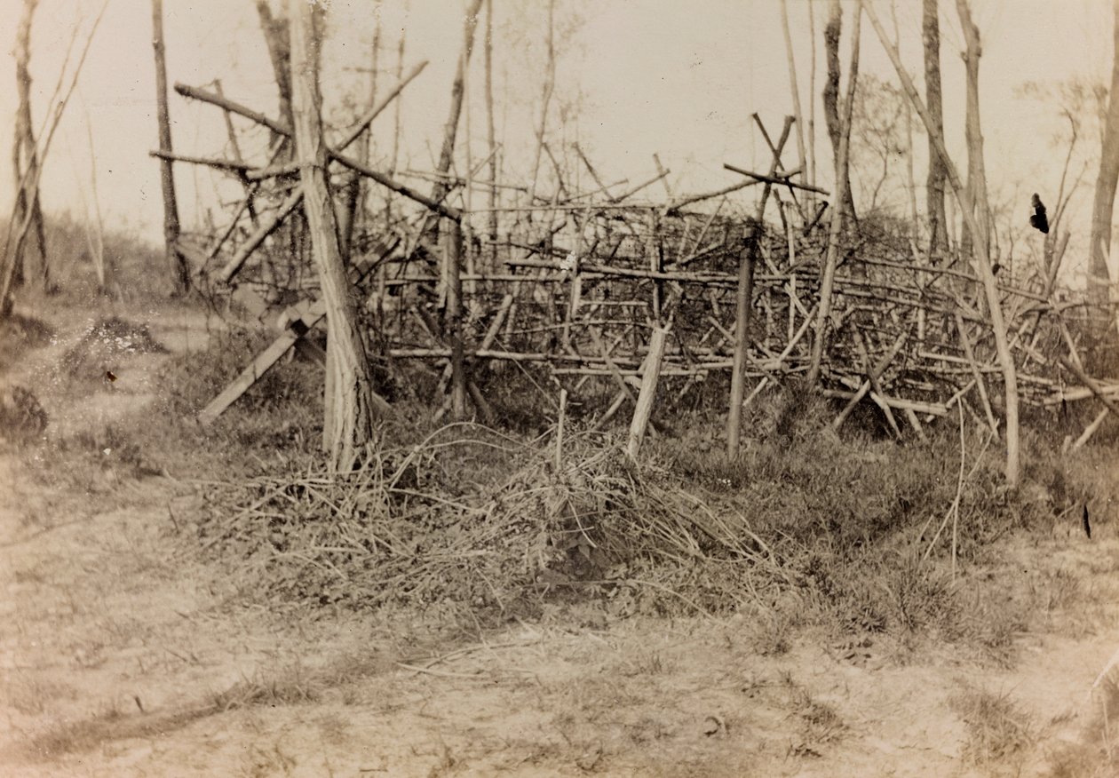弗留利-威尼斯朱利亚第一次世界大战专辑：防御障碍 (cavalli di Frisia)，05/1916（黑白照片） 作者 贝尔托尼 贝尔托尼