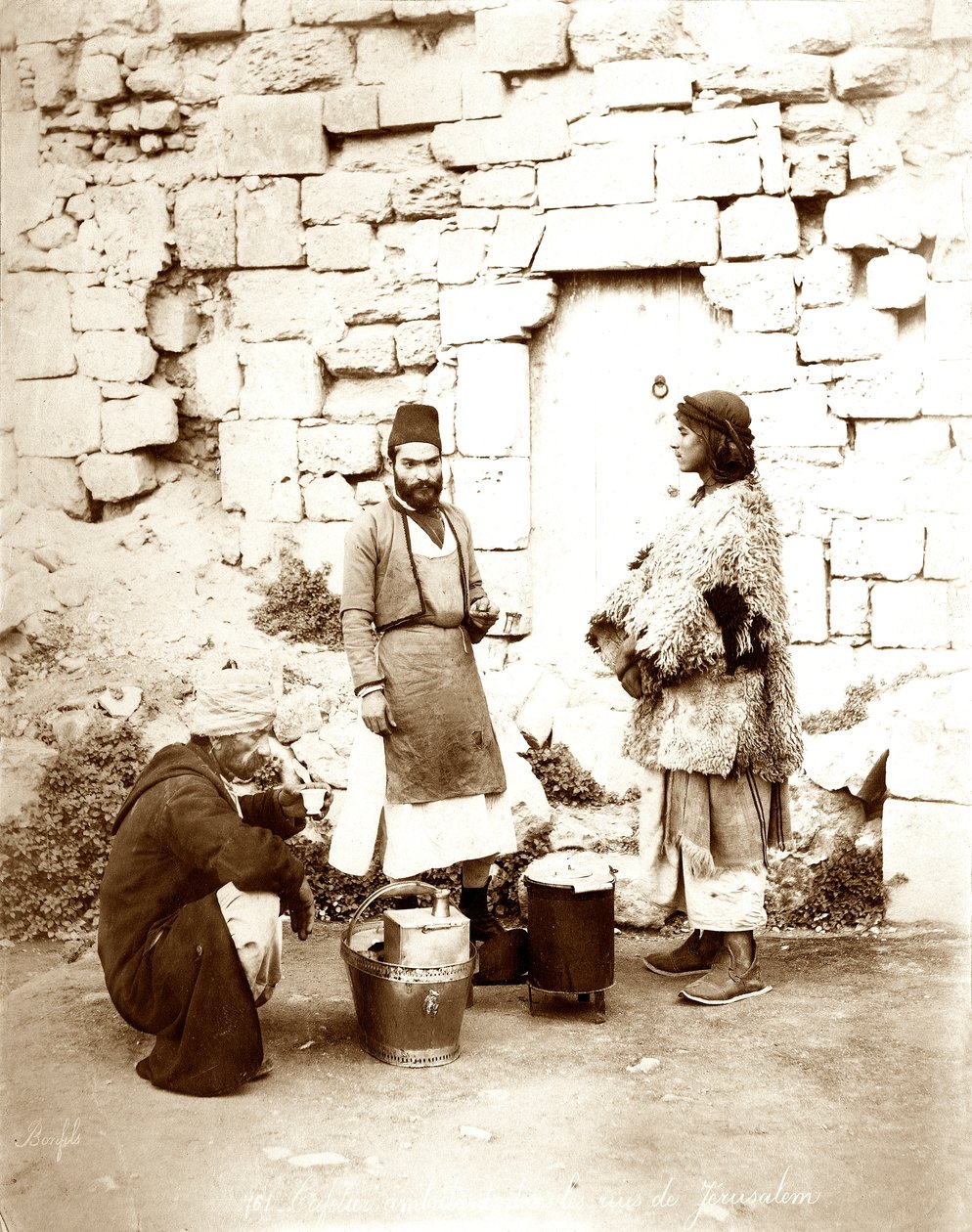 咖啡卖主在耶路撒冷，c.1867-81 作者 邦菲尔的工作室