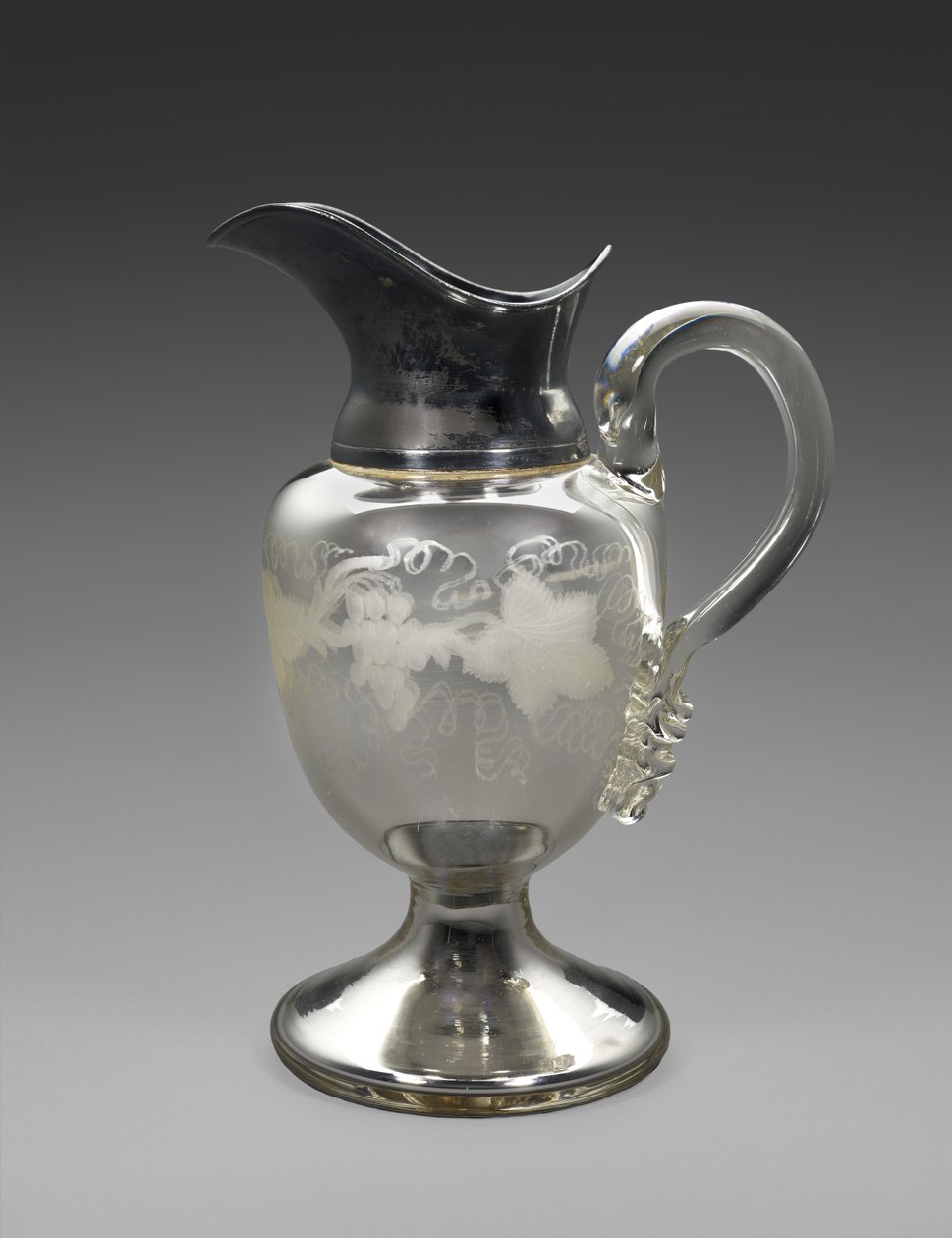 投手，C。 1865-1871（镀银玻璃、镀银板、软木、纸） 作者 波士顿银玻璃公司