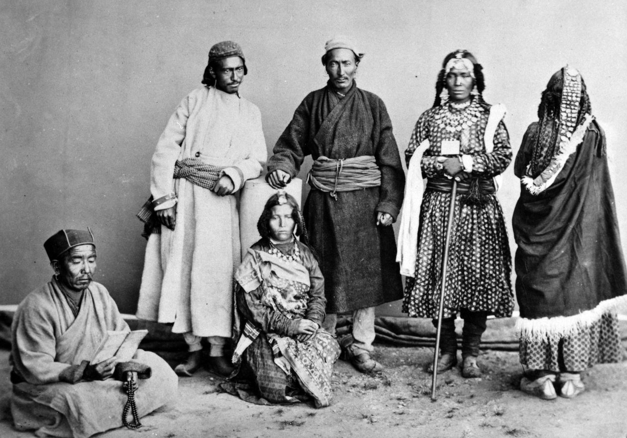 拉达克的机器人，1860年代 作者 英国摄影师