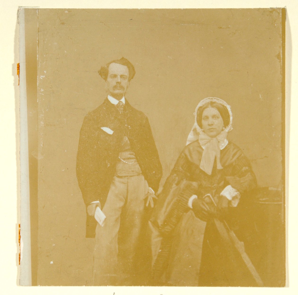 John Atkinson Grimshaw and Theodosia Grimshaw (b/w photo) 作者 英国摄影师