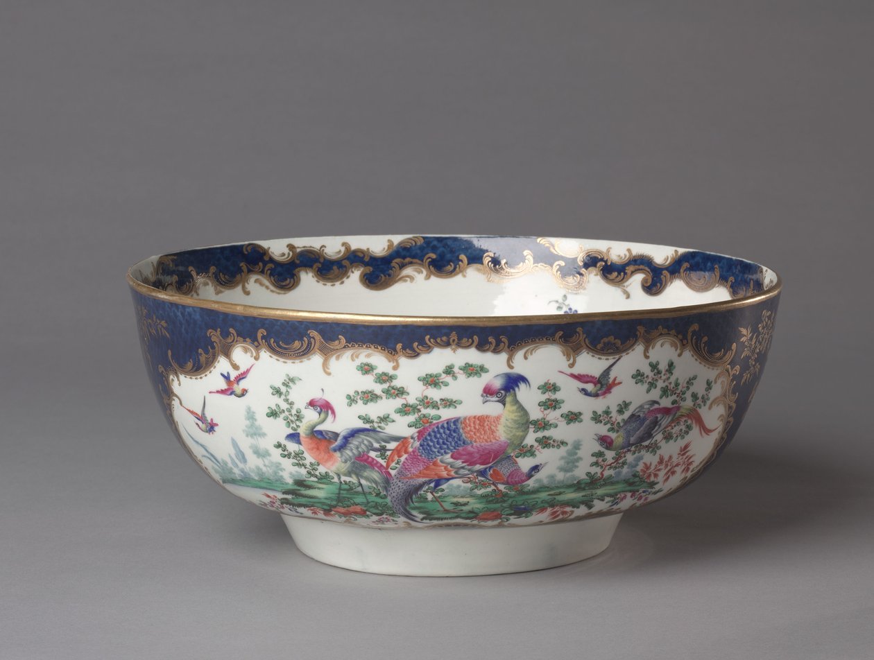 伍斯特瓷器厂的打孔碗，约1770年 作者 英国学校