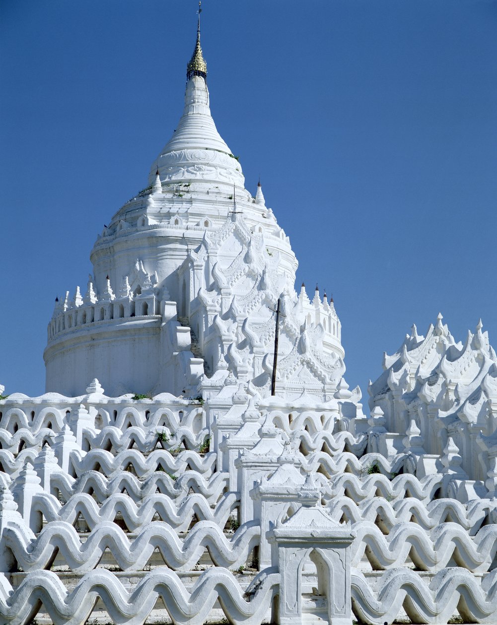 Hsinbyume Paya，建于1816年 作者 缅甸学校
