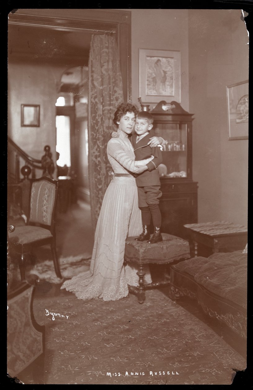 Annie Russell，c.1900 作者 拜伦公司