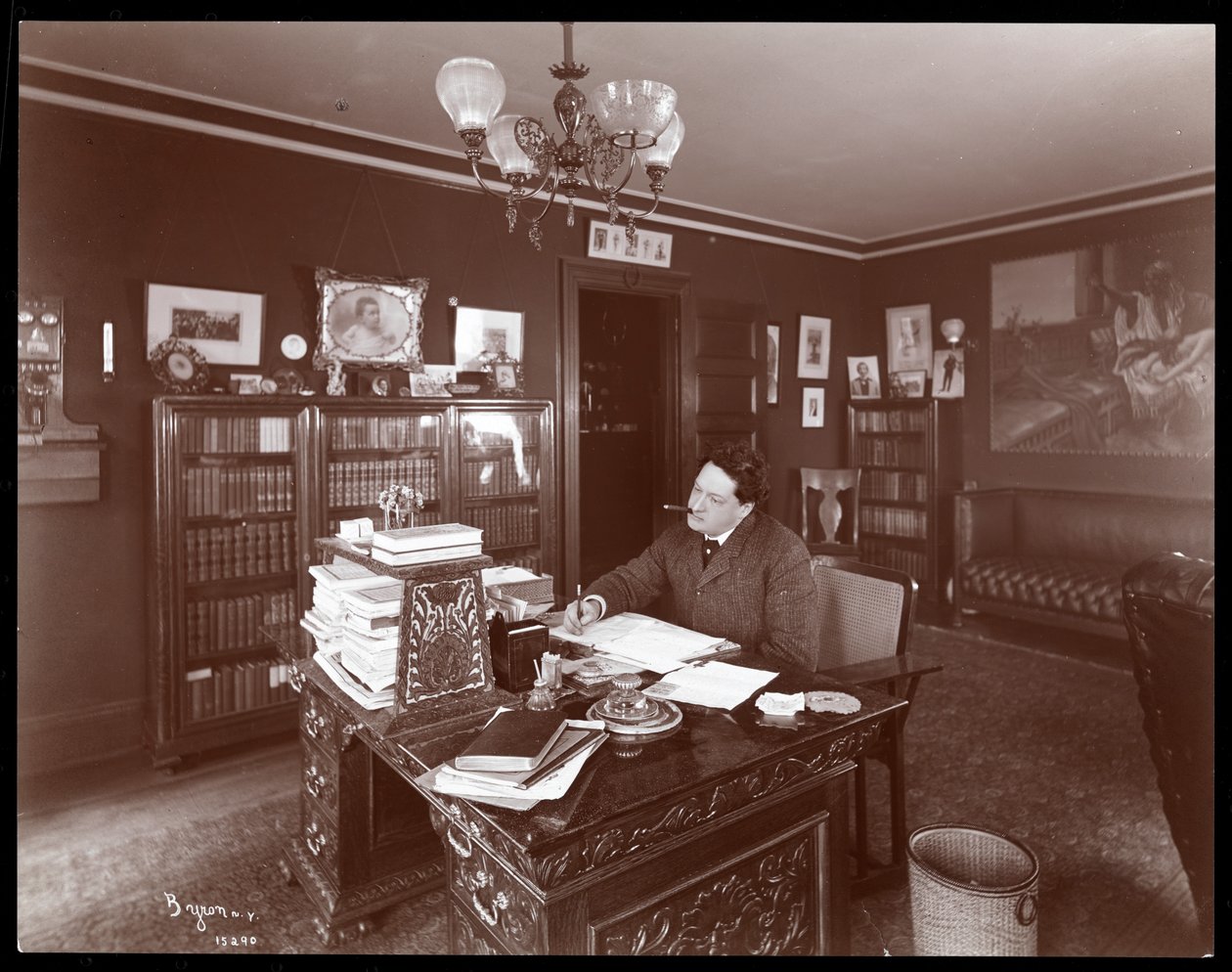 埃德加史密斯，1902-3（银色明胶印刷） 作者 拜伦公司