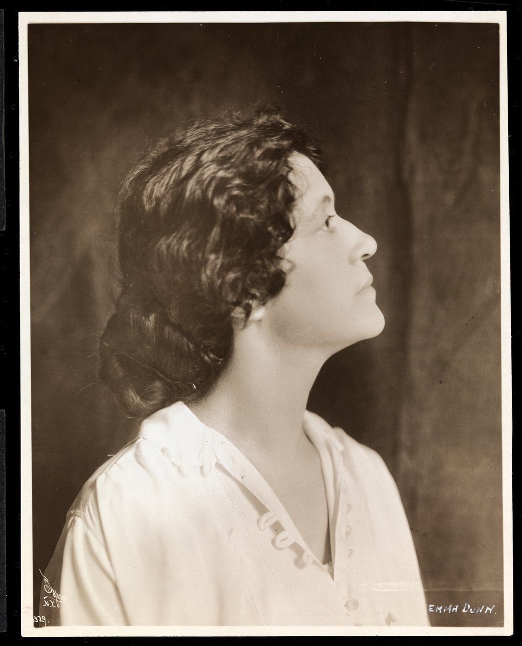 Emma Dunn，c.1915（银色明胶印刷品） 作者 拜伦公司