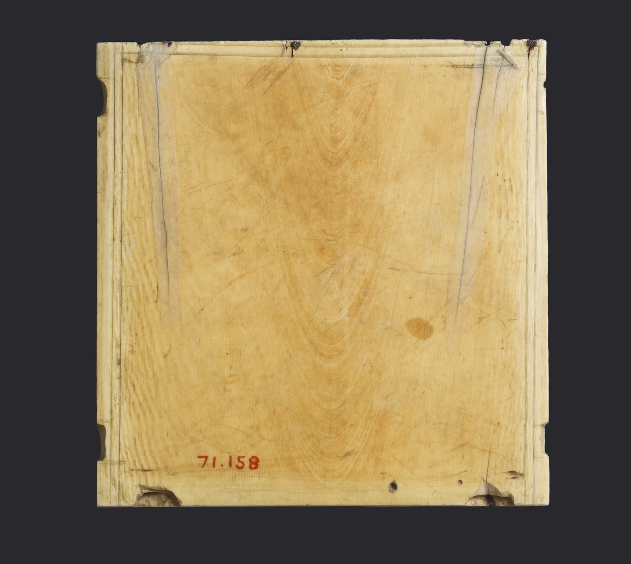 三联画圣母和圣子与圣徒，中心面板象牙背面的细节也参见957217-9 作者 拜占庭