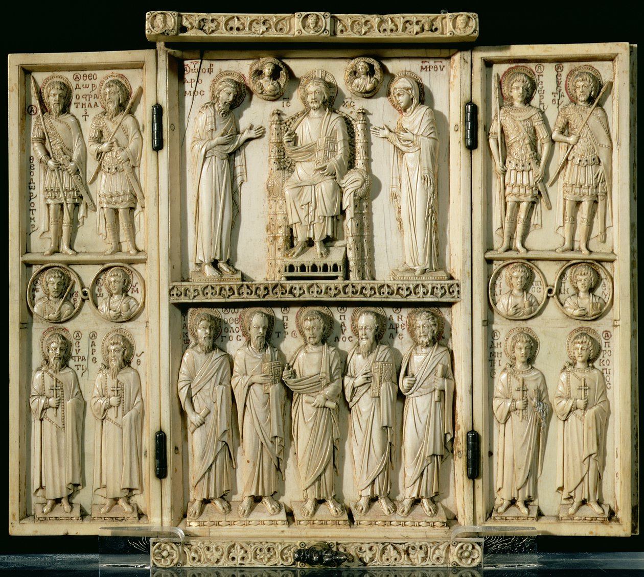 Harbaville Triptych描绘了基督与圣母和圣约翰浸信会的Enthroned，以及描绘圣徒的其他小组，来自君士坦丁堡 作者 拜占庭