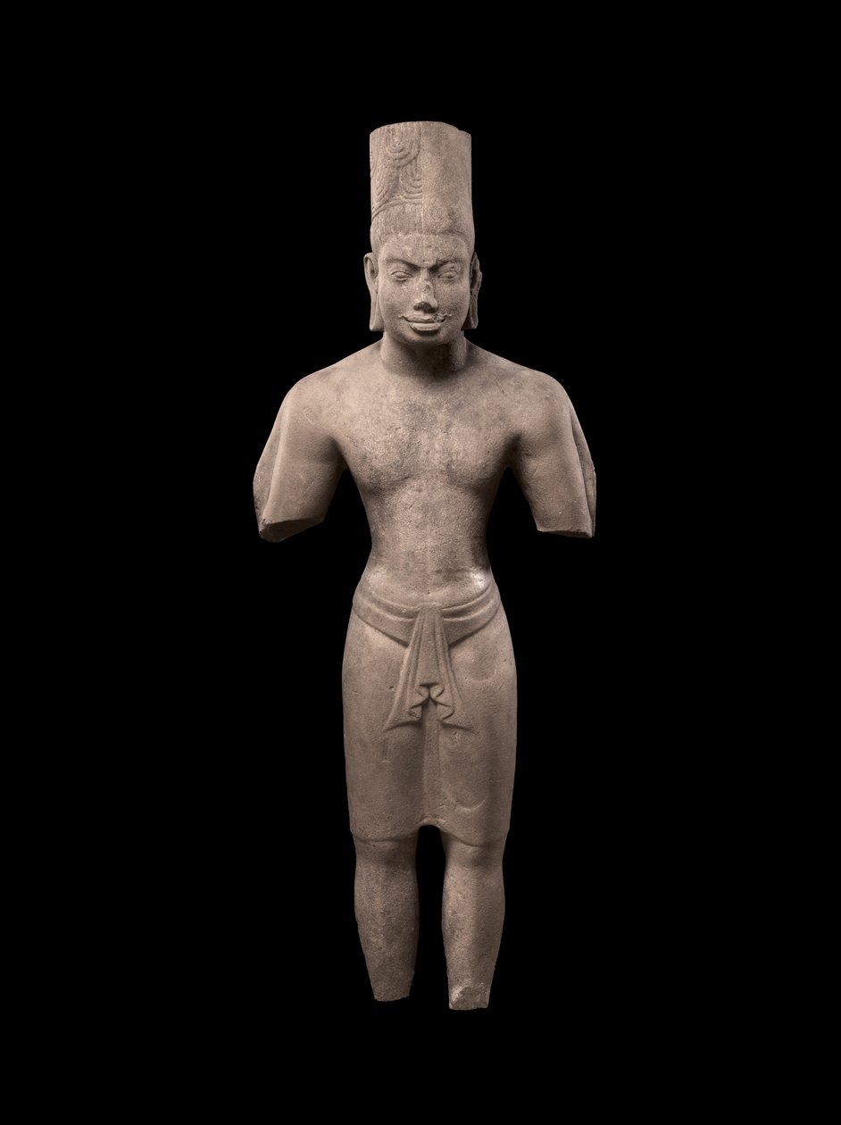 Harihara，7世纪末-8世纪初（砂岩）。 作者 柬埔寨语