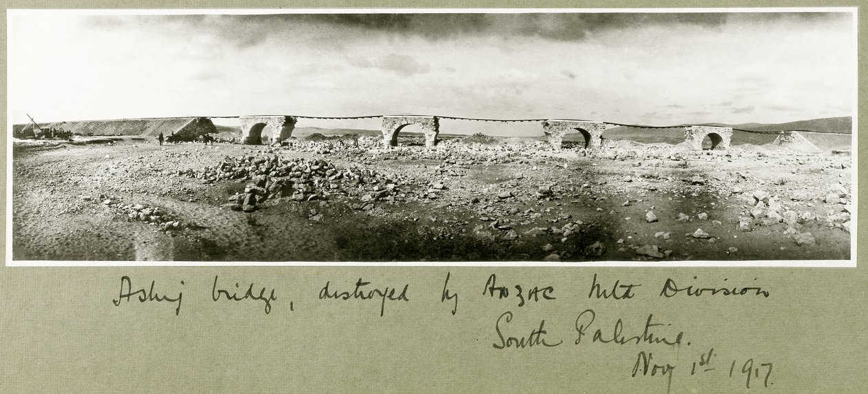 Asluj Bridge，由ANZAC Mounted Division摧毁，1917年11月1日 作者 上尉亚瑟·罗兹（Arthur Rhodes）