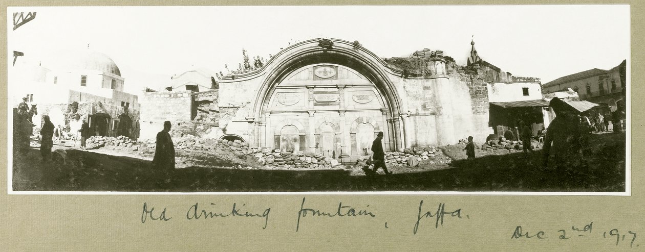 老饮水器，Jaffa，1917年12月2日 作者 上尉亚瑟·罗兹（Arthur Rhodes）