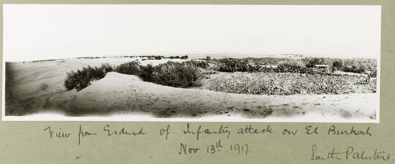 1917年11月13日从El Burkah的步兵攻击的Esdud观看 作者 上尉亚瑟·罗兹（Arthur Rhodes）
