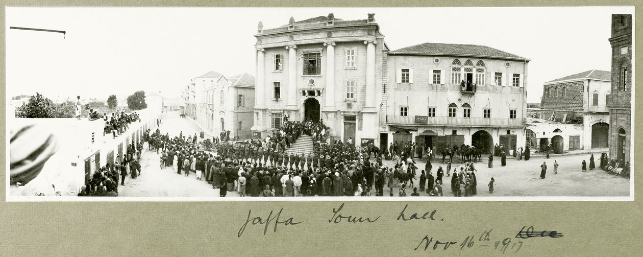 雅法市政厅，1917年11月16日 作者 上尉亚瑟·罗兹（Arthur Rhodes）