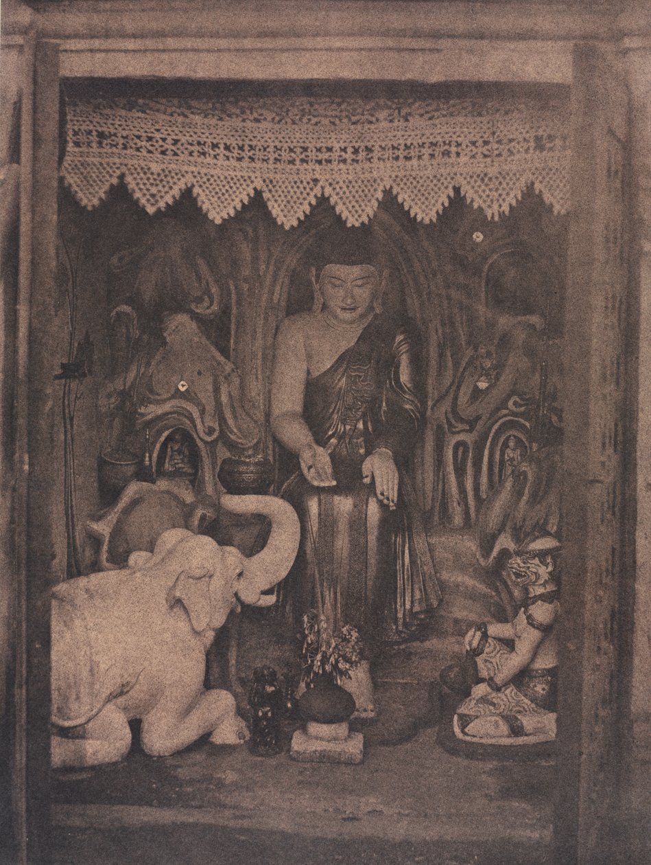 Amerapoora。高塔玛斯神社，1855年。 作者 林奈·特里普船长