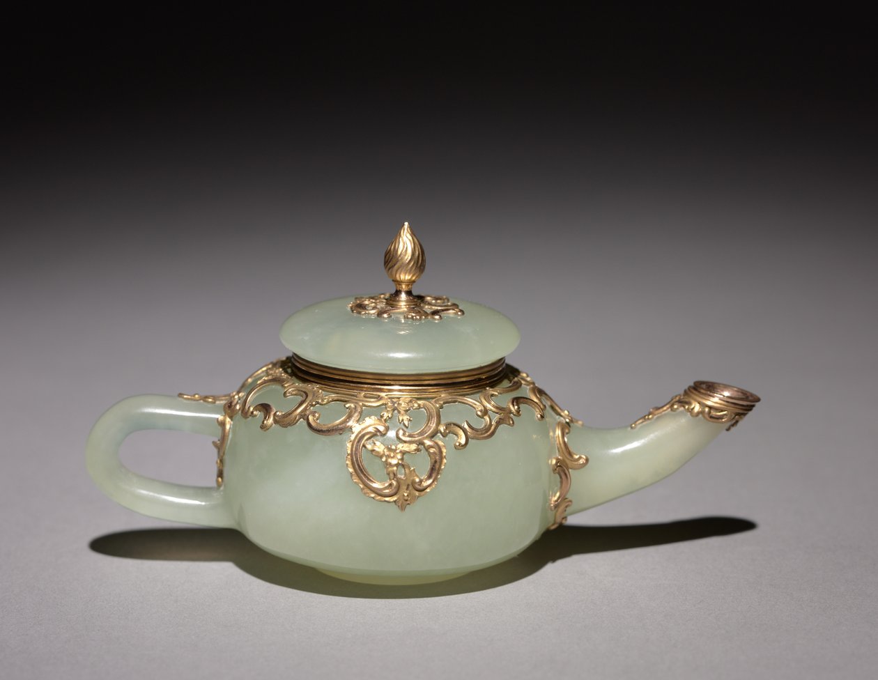 微型茶壶，约1896年 作者 卡尔·法贝热