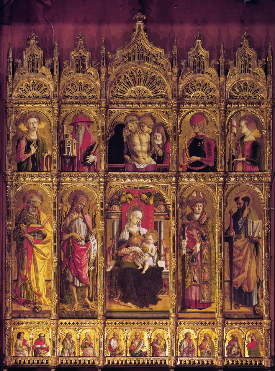 圣埃米迪奥的祭坛画，polyptych：圣徒与圣母之间的圣母玛利亚，c。 1430-95（木材上的蛋彩画） 作者 卡洛·克里维利（Carlo Crivelli）