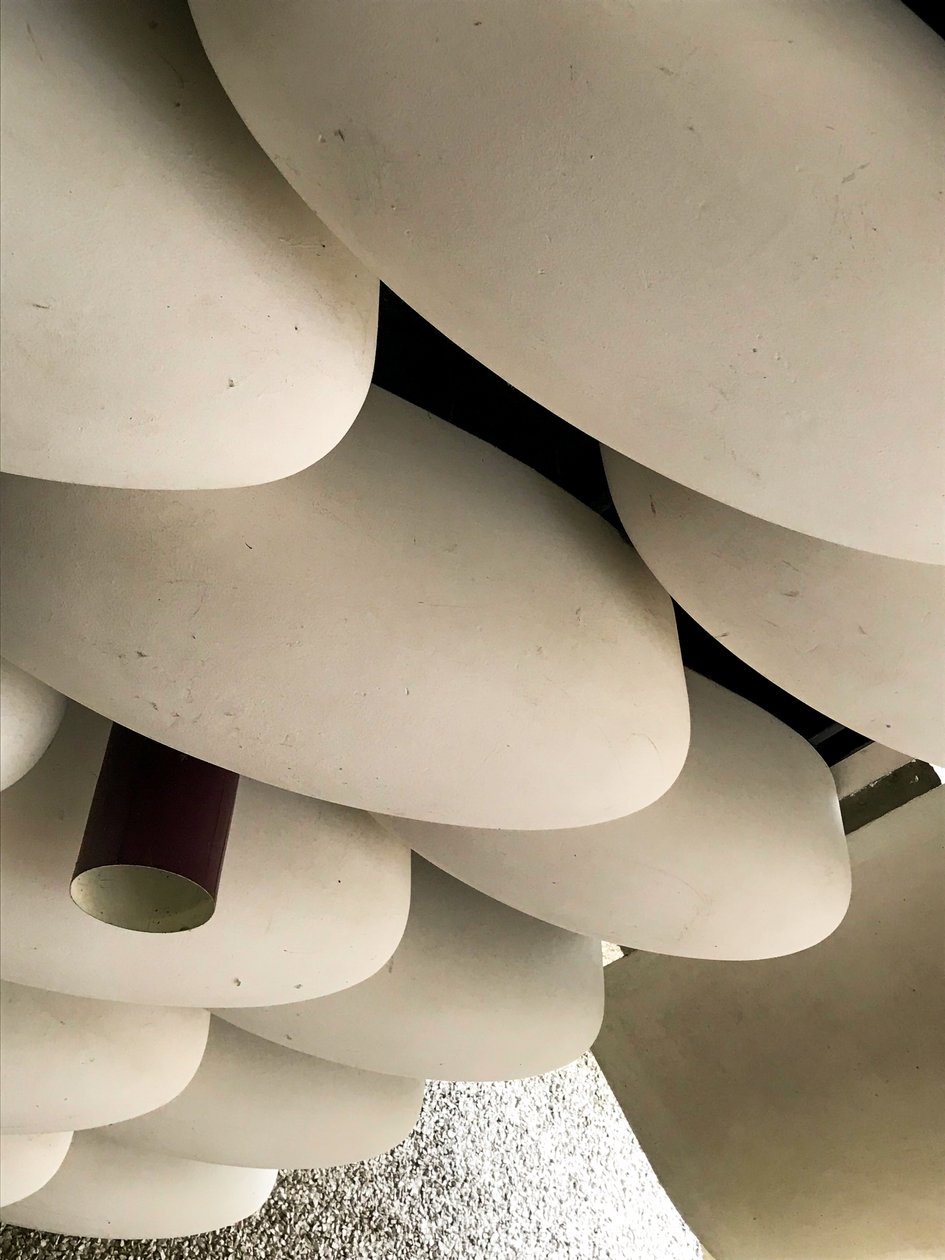 构图 - 建筑 - 细节，2019 (照片) 作者 塞西尔·贾梅特