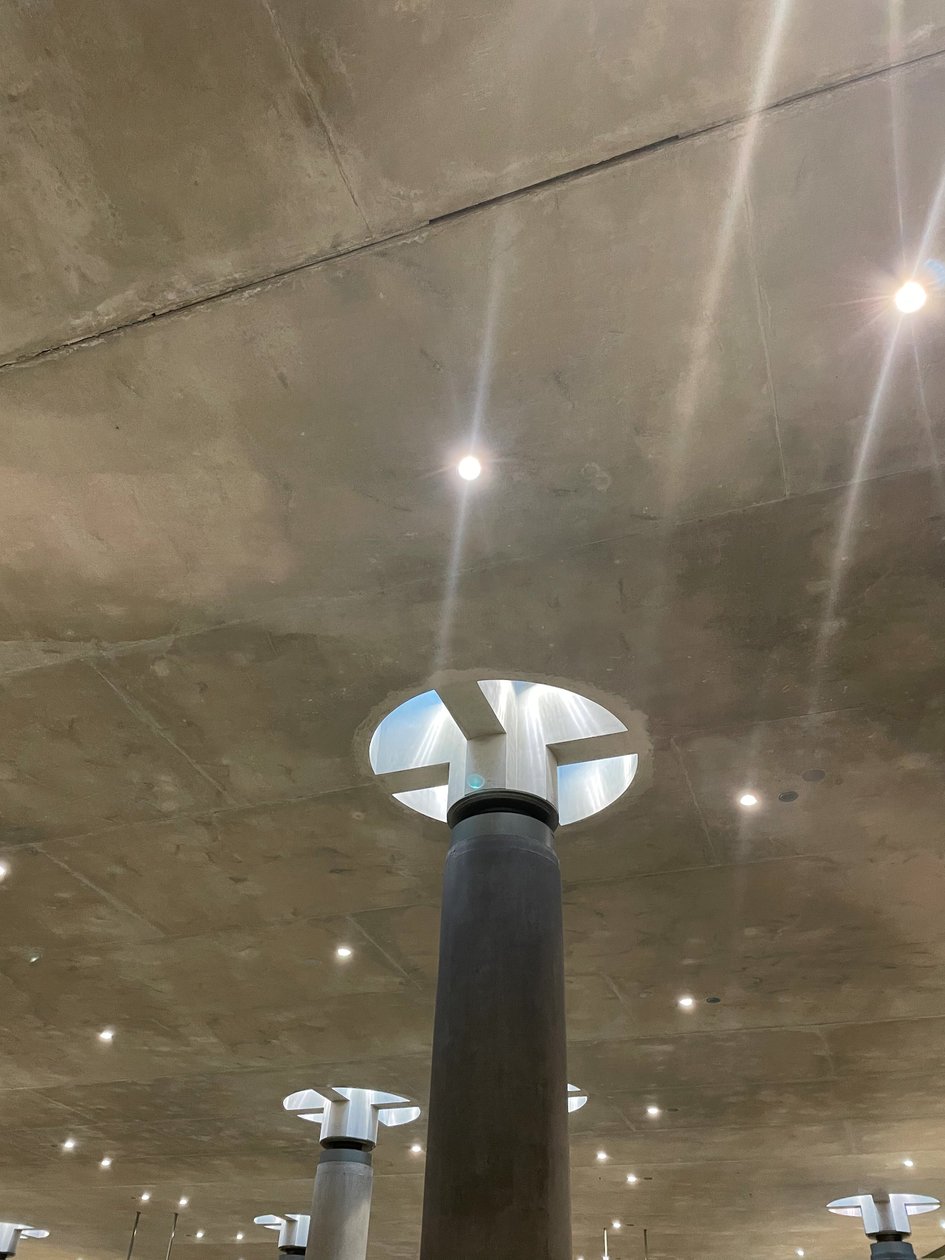 构图 - 建筑 - 细节，2023 年（照片） 作者 塞西尔·贾梅特
