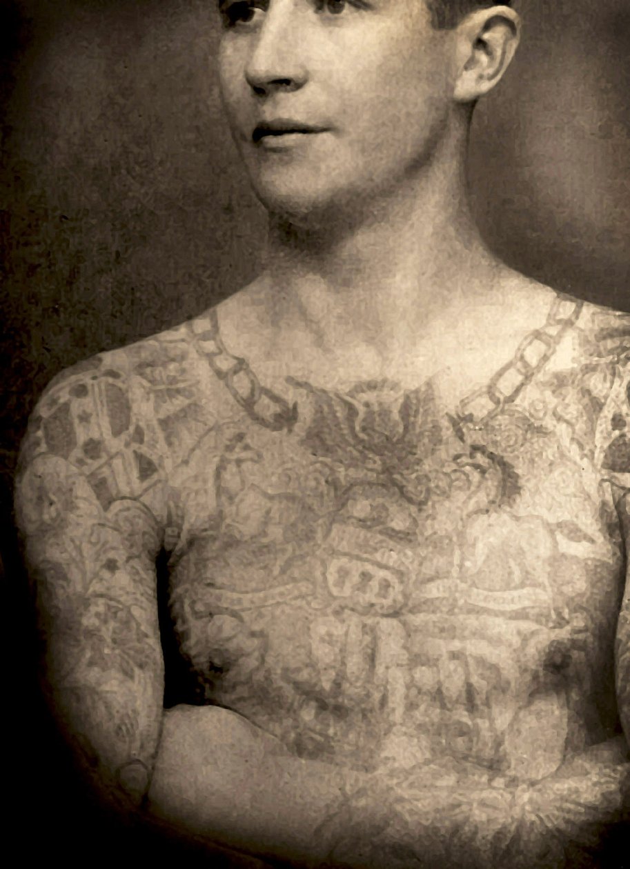 c.1880的一个纹身的人的内阁卡片 作者 查尔斯·艾森曼