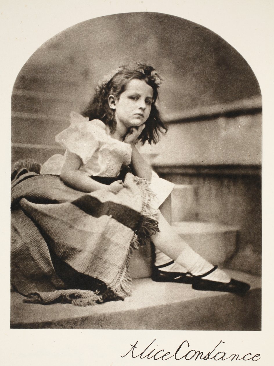 Alice Constance Westmacott，1864年7月9日（sepia photo） 作者 查尔斯·路德维奇·道奇森