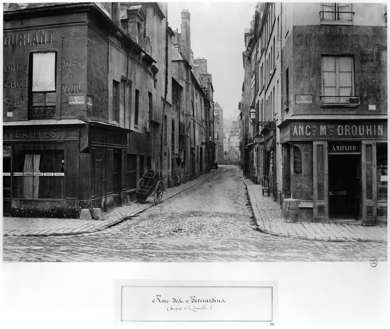 1858年至1878年间，巴黎Quai de La Tournelle的Rue des Bernardins街 作者 查尔斯·马维尔