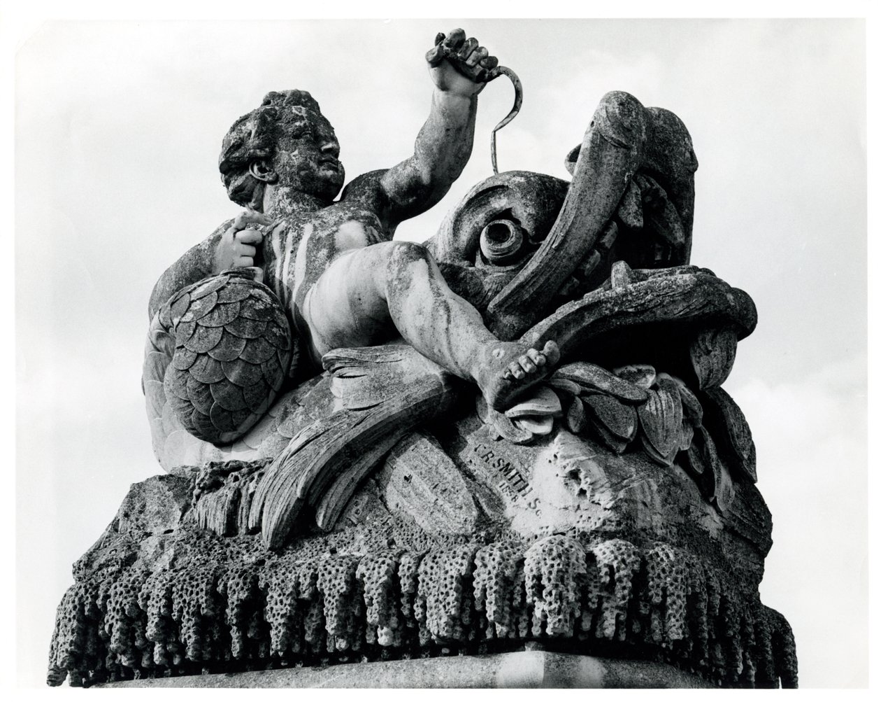珀尔修斯和仙女座喷泉，1858年（详情）（bw照片） 作者 查尔斯·雷蒙德·史密斯