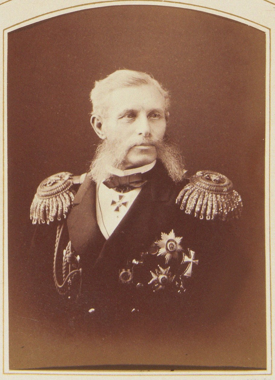 Amiral Grigory Butakov, pere des tactiques navales a vapeur - 海军上将格里戈里-伊万诺维奇-布塔科夫（1820-1882 年）肖像，作者 Bergamasco, Charles (Karl) (1830-1896)。照片 作者 查尔斯·贝加马斯科