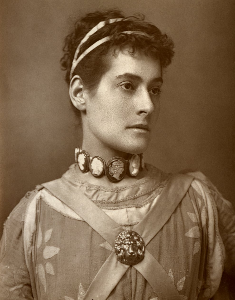 迈拉·霍尔姆（Myra Holme），英国女演员，1884年 作者 查尔斯·A·朗