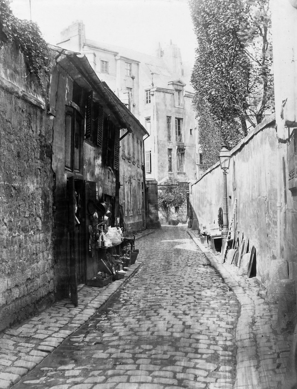 罗汉山（Cul-de-sac de Rohan），约1865年-68年（相纸印刷） 作者 查尔斯·马维尔