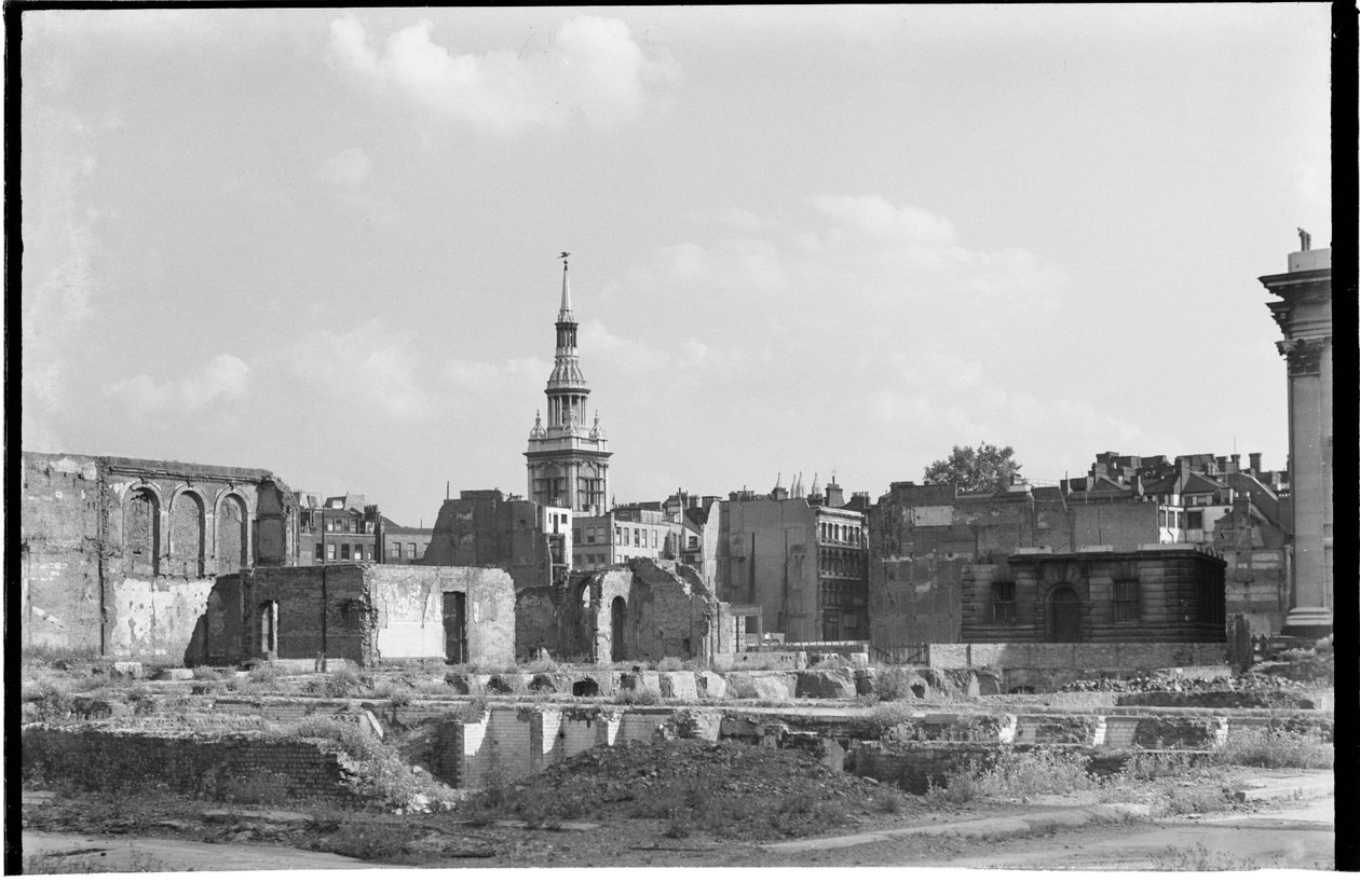 圣玛丽-勒-鲍教堂，Cheapside，伦敦市和郡，GLA，1941-1945。 作者 查尔斯·威廉·普里克特
