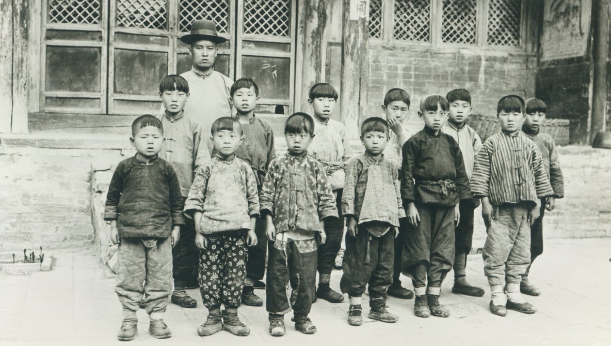 学校教师和学生 作者 中国摄影师
