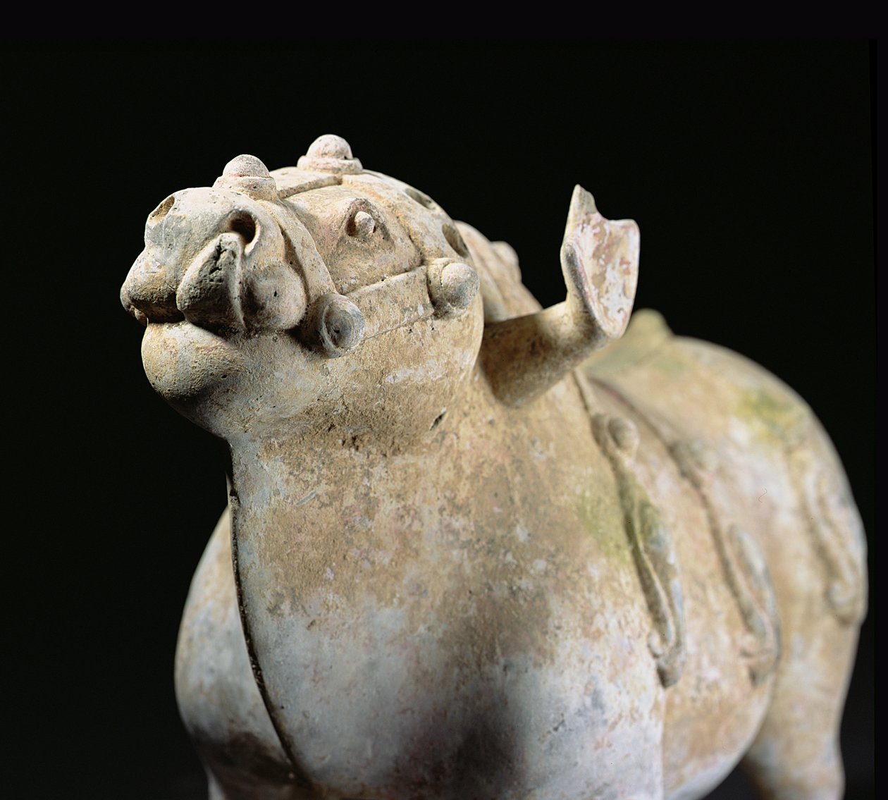 公牛，战国时期（公元前1027-220）（陶器）（详情）（见176595） 作者 中文学校