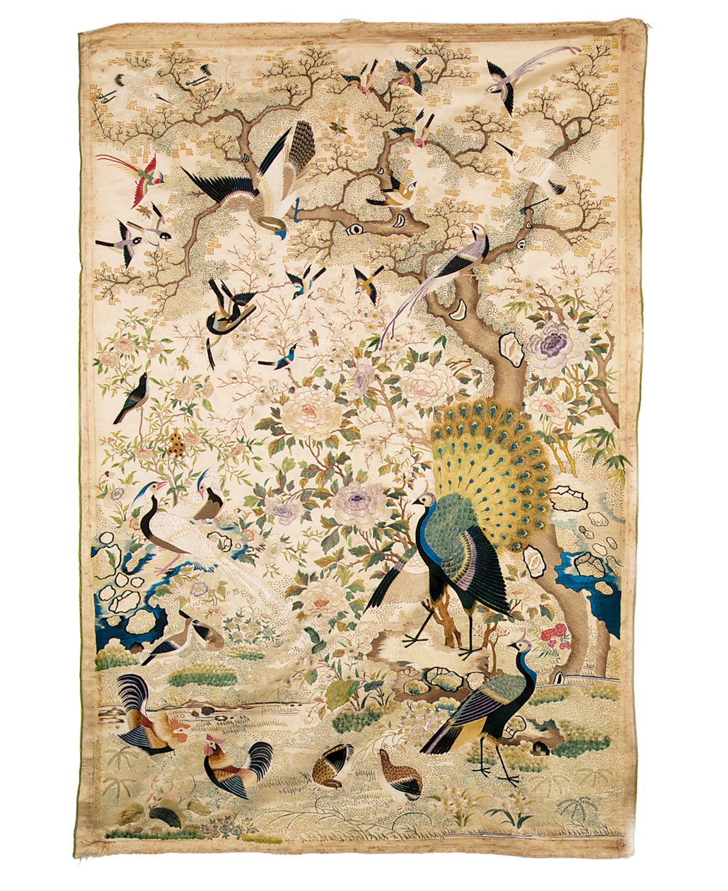 绣花板，一对孔雀和许多其他鸟类，在牡丹和李子开花的粗糙树下，广州 作者 中文学校