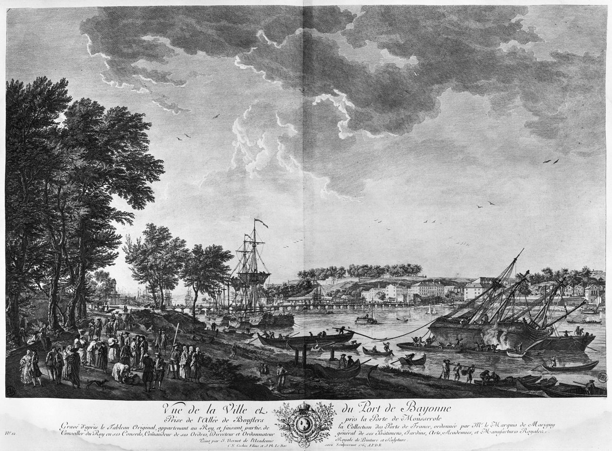 从位于Mousserole门口附近的Bouflers大道看到的Bayonne镇和港口的景色，由Les Nicolas Cochin the Younger（1715-90）和Jacques雕刻的&39;Les Ports de France&39;系列 作者 克劳德·约瑟夫·韦尔内