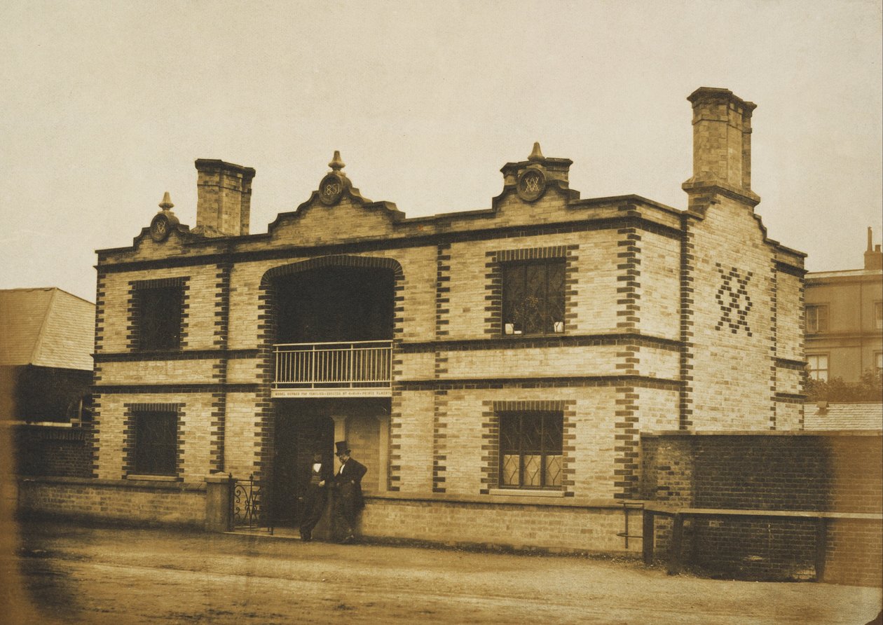伟大的展览，1851年 - 由艾伯特亲王殿下设计的家庭模型家庭 作者 克劳德·玛丽·费里尔