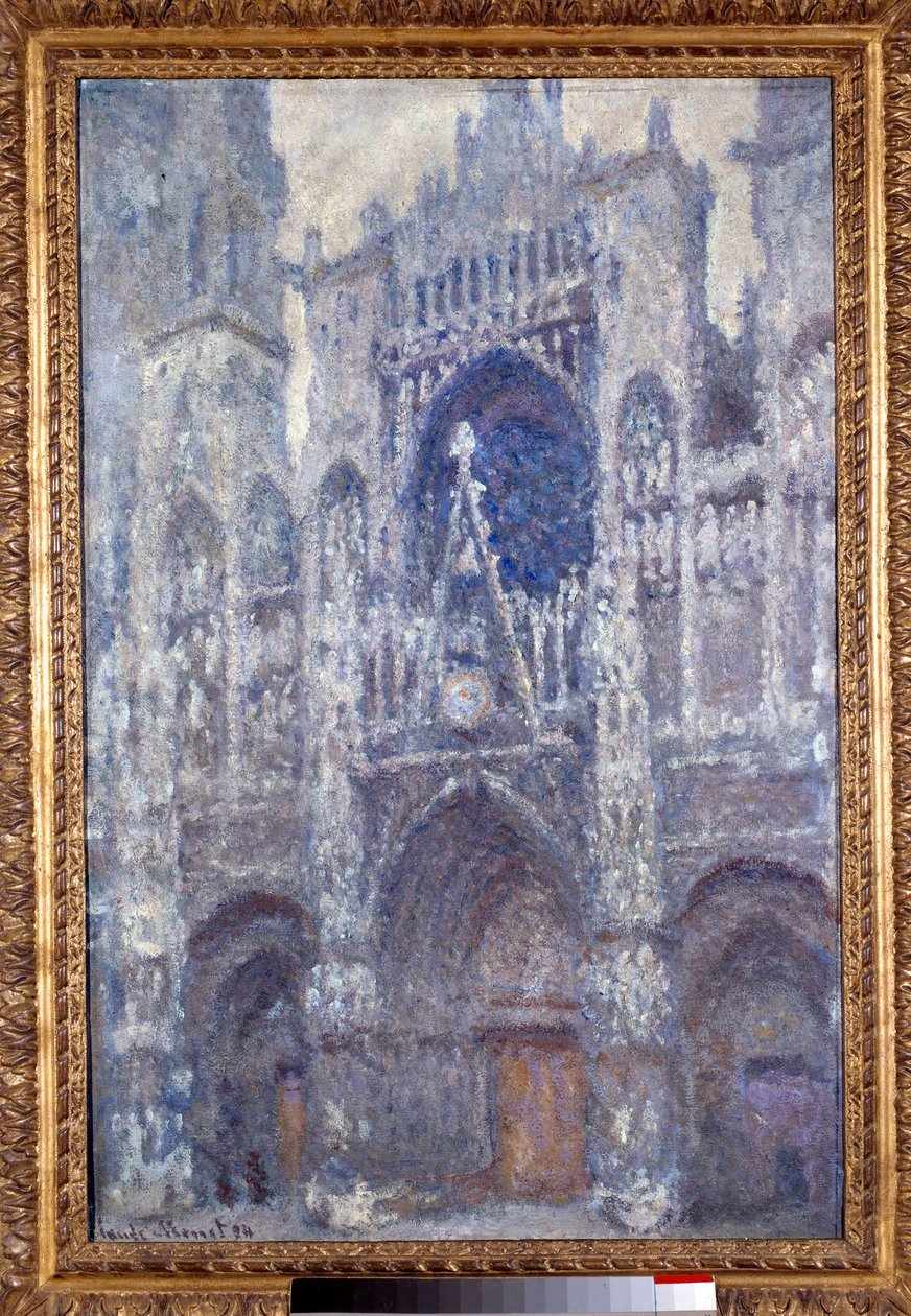 Notre Dame de Rouen 大教堂，门户，灰色时间，灰色和谐 Claude Monet (1840-1926) 1892 年的绘画。 1x0.65 米巴黎，奥赛博物馆 - 鲁昂大教堂，门户，沉闷，灰色和谐。 克劳德·莫奈 (Claude Monet) (1840-1926) 的画作，1892 年。 作者 克劳德·莫奈