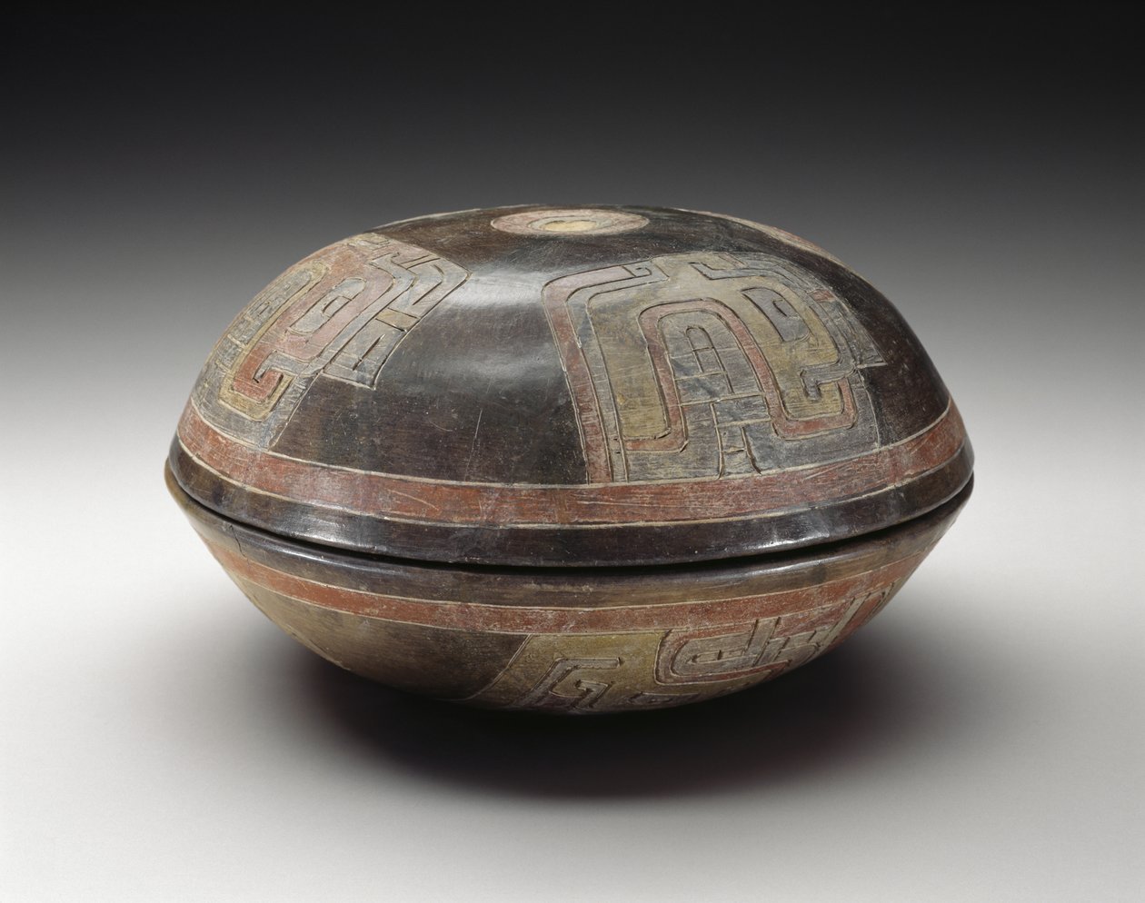带有抽象图案的双碗，公元前900-200年（陶器，配以彩色树脂漆） 作者 文化帕拉卡斯