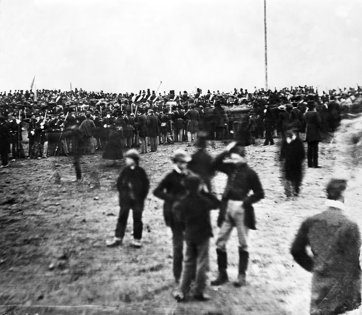 人群在林肯的葛底斯堡地址，1863年 作者 大卫·巴赫拉赫