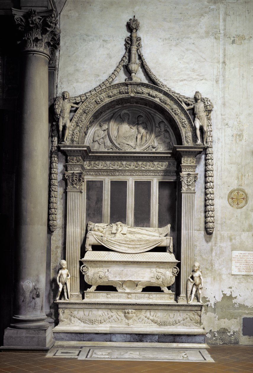 Carlo Marsuppini墓（d.1453）1453-55（大理石） 作者 Desiderio da Settignano