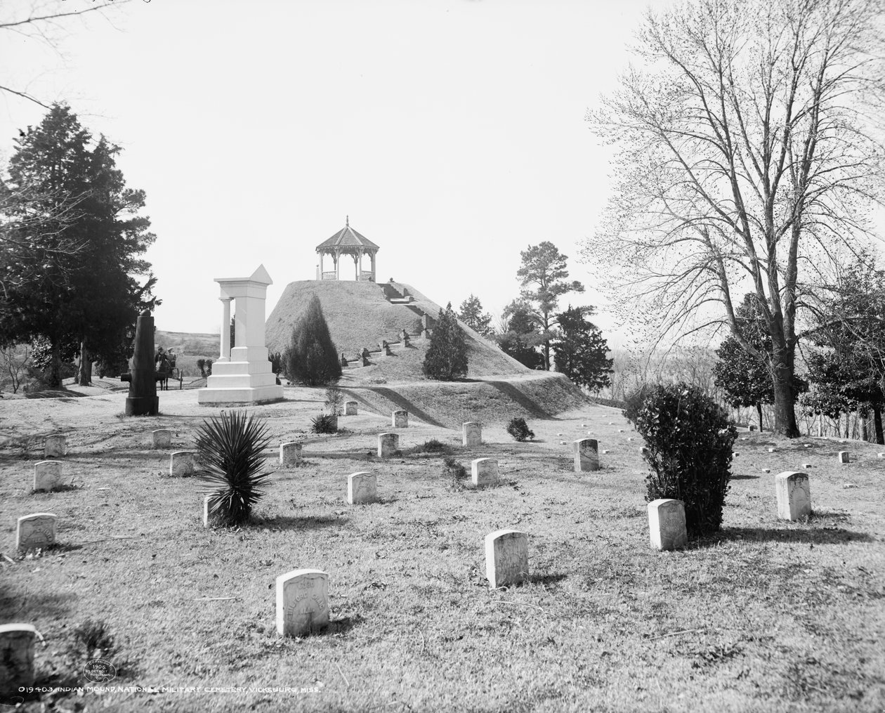 印第安土墩，国家军事公墓，Vicksburg，密西西比，c.1906 作者 底特律出版公司