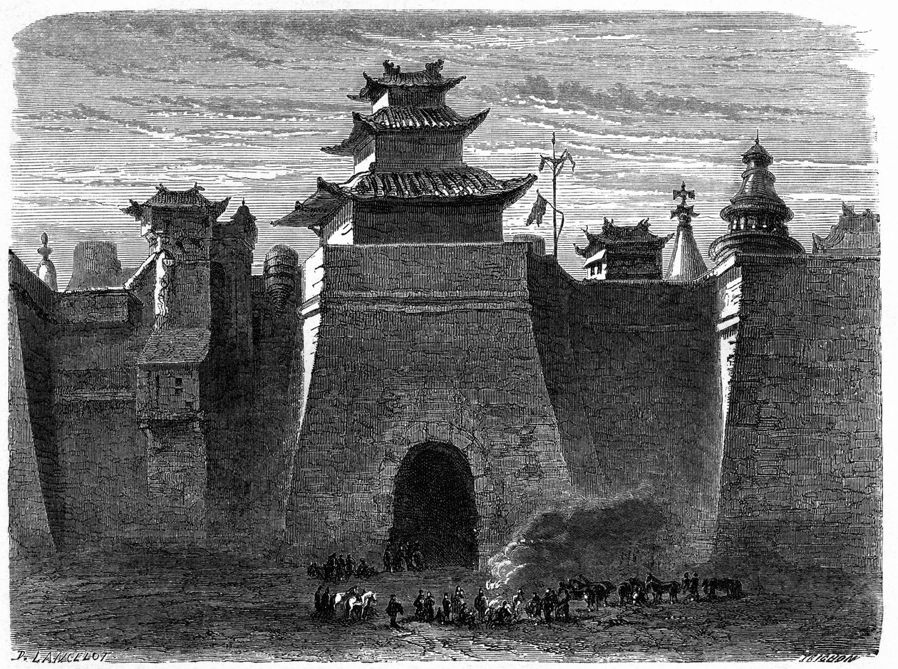 中国北京（北京）的城墙和城门。 兰斯洛特版画，《世界之旅》，Nouveau journal des Voyages 》，Edouard Charton 编辑，巴黎 作者 Dieudonne Auguste Lancelot